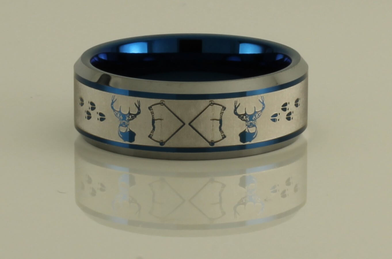 Bowhunting Buck Infinity Tungsten Ring