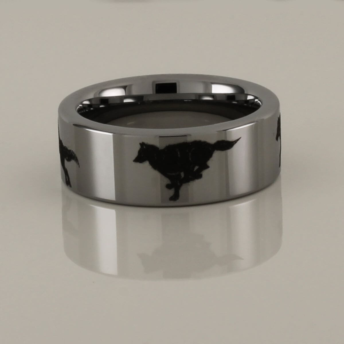 Running Wolves Tungsten Carbide Ring