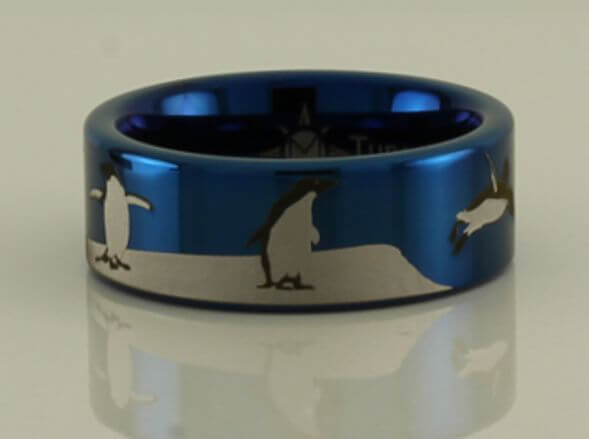 Tungsten Carbide Penguin Scene Ring